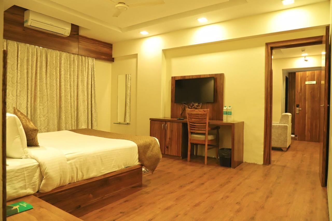 Sai Neem Tree Hotel Shirdi Εξωτερικό φωτογραφία
