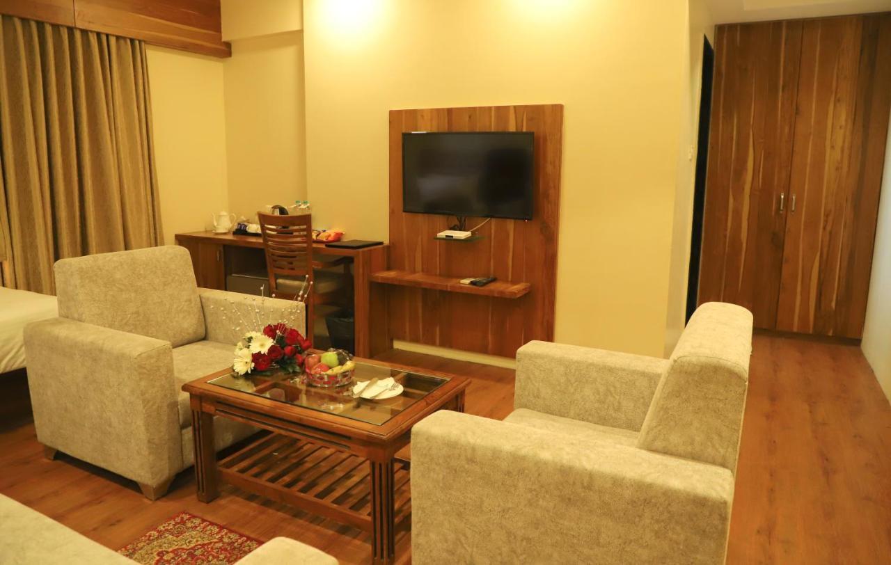 Sai Neem Tree Hotel Shirdi Εξωτερικό φωτογραφία