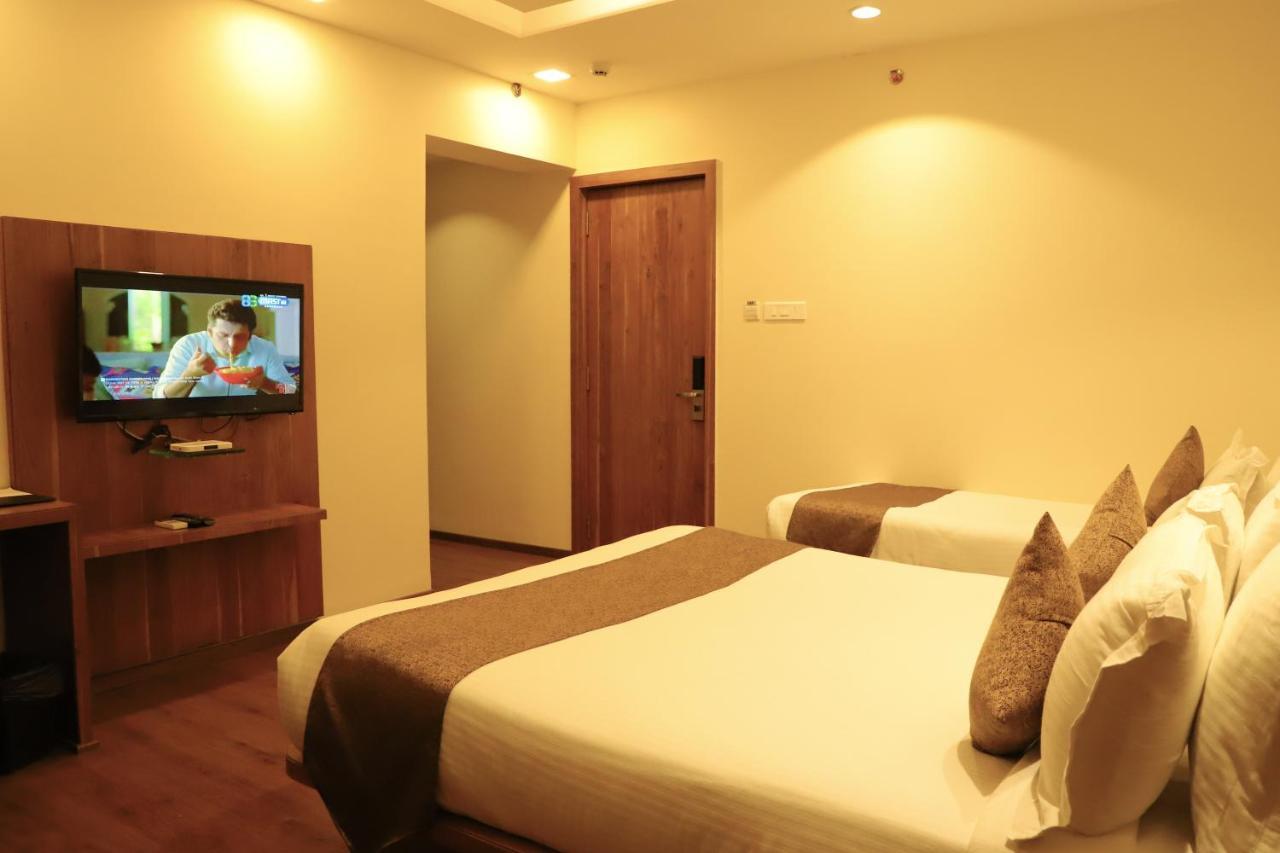 Sai Neem Tree Hotel Shirdi Εξωτερικό φωτογραφία