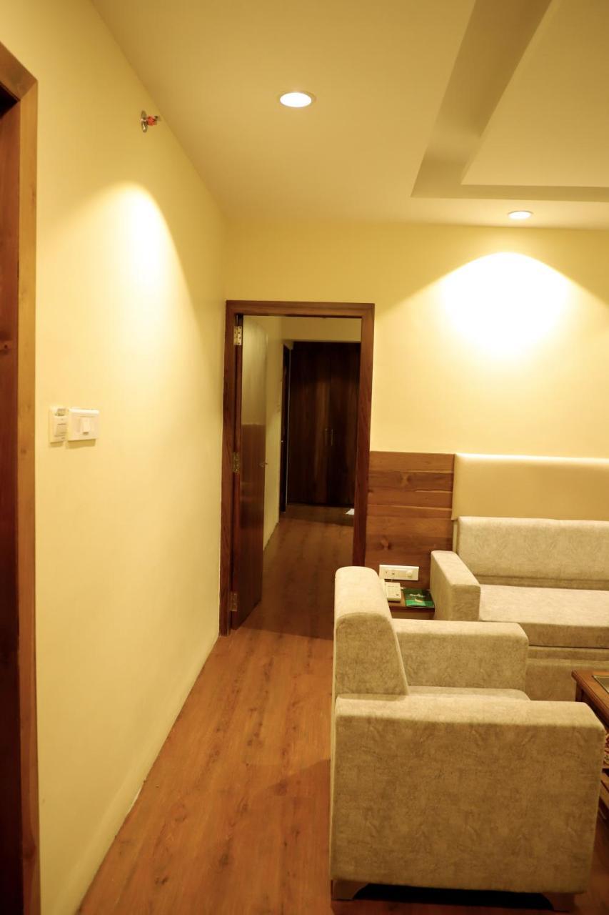 Sai Neem Tree Hotel Shirdi Εξωτερικό φωτογραφία