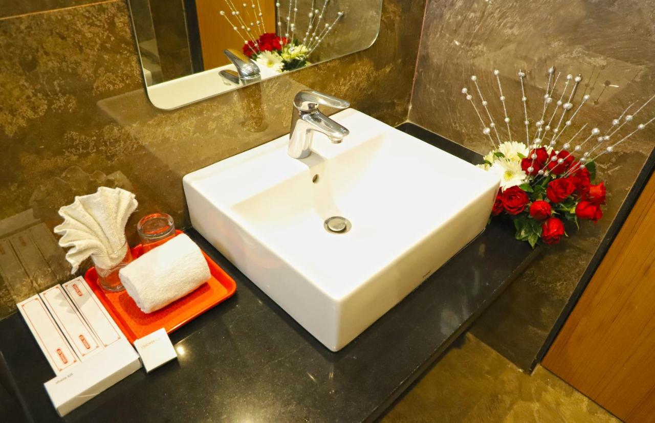 Sai Neem Tree Hotel Shirdi Εξωτερικό φωτογραφία