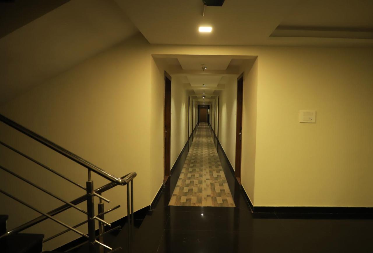 Sai Neem Tree Hotel Shirdi Εξωτερικό φωτογραφία