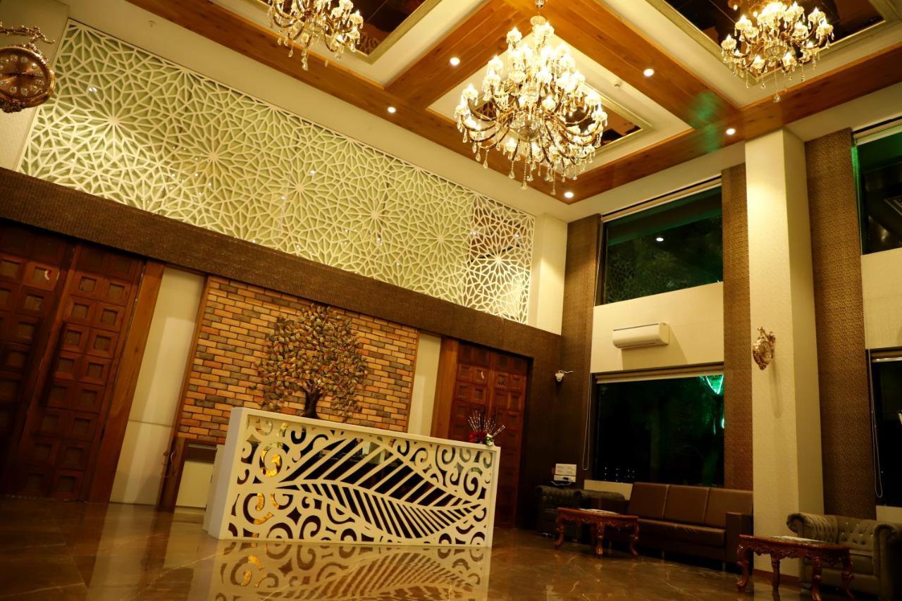 Sai Neem Tree Hotel Shirdi Εξωτερικό φωτογραφία
